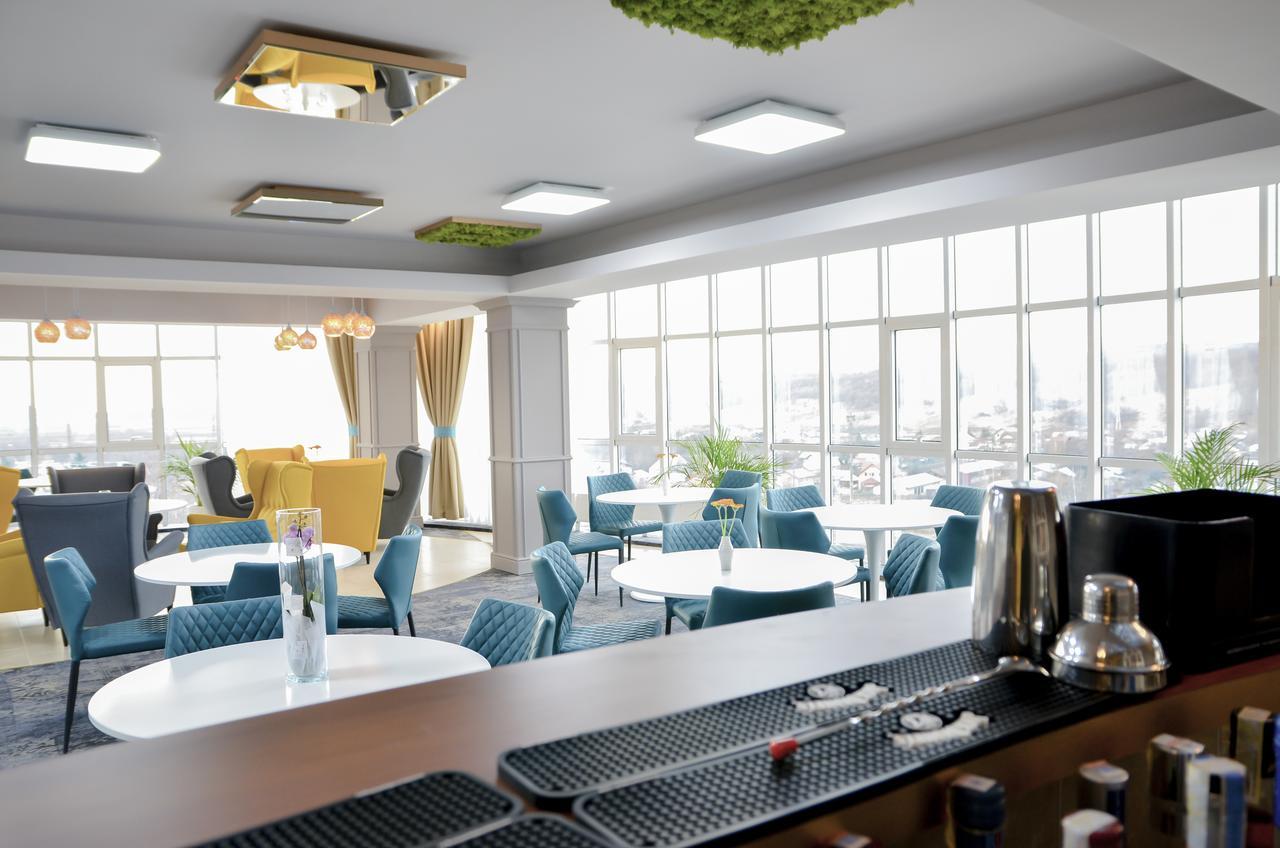 Hotel Afrodita -Vălenii de Munte Esterno foto